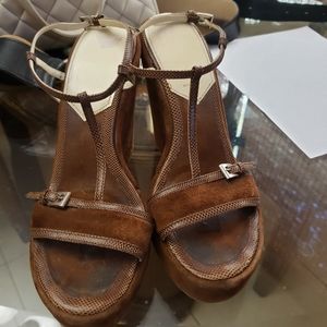 Prada platform brow swey leather size 7